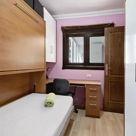 Frente Al Estadio Y Ramblas サンタクルスデテネリフェ