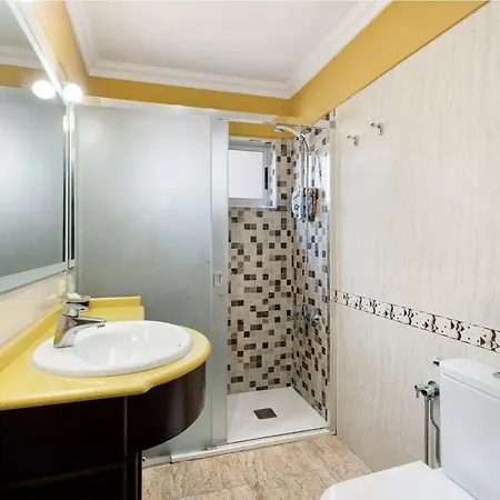 Frente Al Estadio Y Ramblas サンタクルスデテネリフェ